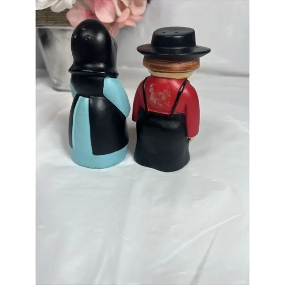 Vintage Brinn's Amish Man & Woman Couple Salt & Pepper Shakers, Made in Japan‎